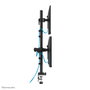 Neomounts Soporte de mesa triple para pantallas de 10-32''