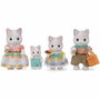 Sylvanian Families Familia Gato Latte con figuras y accesorios