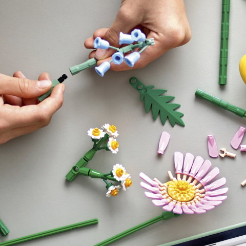 Lego Botanical Collection - Ramillete Rayos de Sol (10347) - Set de Construcción de Flores para Decoración, 373 Piezas, para Adultos