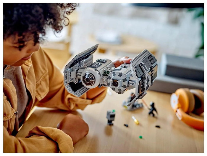 LEGO Star Wars TIE Bomber 75347