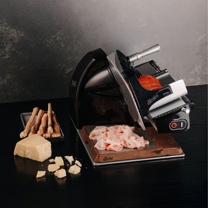 Berkel Homeline HL PLUS 250 Black Slicer Berkel Homeline HL PLUS 250 Black Slicer