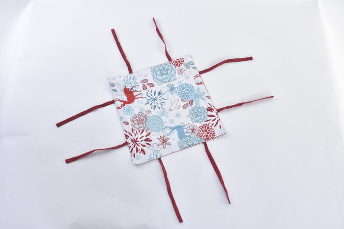 DKD Home Decor Cesta Navidad Moderna Azul Celeste Rojo 30x10x30 cm Pack 12 Unidades