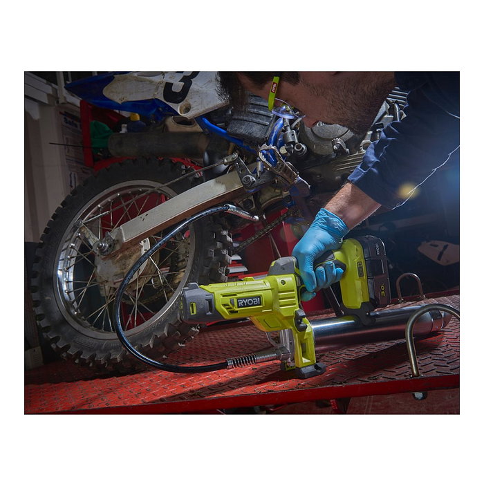 Ryobi R18GG-0 Pistola engrasadora a batería