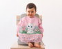 KioKids Babero Impermeable con Mangas Rosa - Cubre Brazos, Bolsillo Recogemigas - para BLW