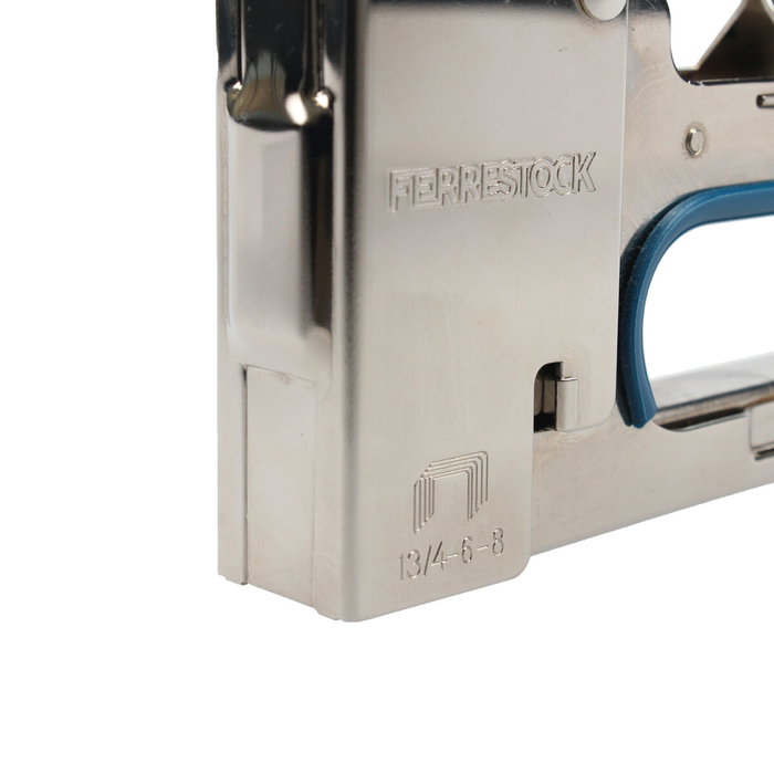 Grapadora Ferrestock Easy Stapling