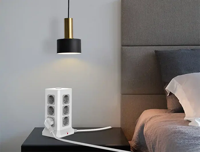 Q-connect Regleta múltiple 16 en 1 con 12 tomas, 3 USB y 1 USB-C, 2 m