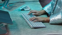 Logitech MX Keys S Teclado Inalámbrico QWERTY Internacional Blanco, con Retroiluminación LED y Teclado Numérico
