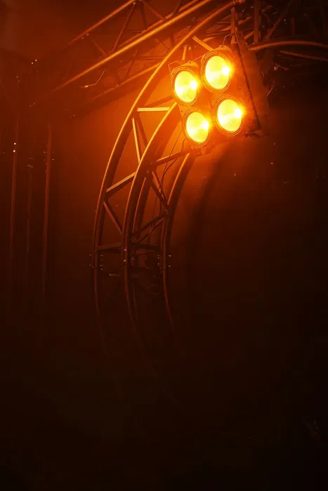 Algamlight Blinder Cob 4X 100W Blanco Frío/Blanco Cálido/Ámbar