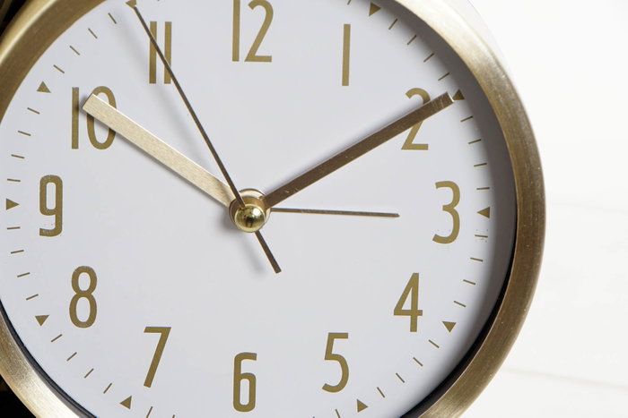 DKD Home Decor Reloj Despertador Blanco Negro 3.5 x 12 x 11.3 cm (4 Unidades)