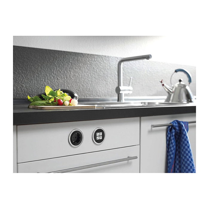 Bachmann 926.000 Toma de corriente Tipo F con anillos decorativos y acoplamiento GST, Negro Bachmann 926.000 Toma de corriente Tipo F con anillos decorativos y acoplamiento GST, Negro