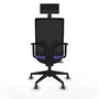 Silla de oficina Horna con mecanismo Sincro/Traslack tapizada con Tela color Lila y malla color Negro. Equipada con lumbar 1D, Brazos 1D, Cabecero Fijo y Ruedas 65 mm parqué