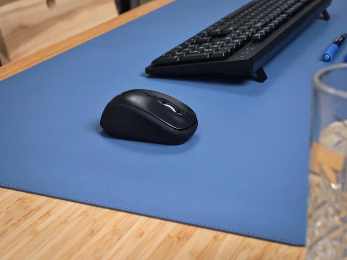 Trust Ratón Óptico Inalámbrico Yvi+ Multidispositivo Negro (Bluetooth 5.0 y 2.4 GHz) Ambidiestro 800-1600 DPI Ajustable, Botones Silenciosos, Batería de 12 Meses