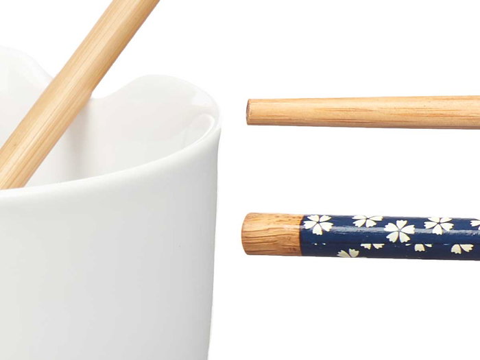 Kinvara Bowl de Gres Asiático Blanco con Palillos de Bambú para Sushi o Ensaladas - 24 x 13,3 x 10,7 cm (Set de 12)