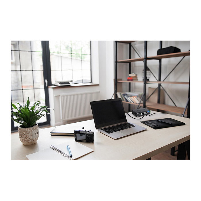 D-Link DMS-107 Switch No Administrado Multi-Gigabit de 7 Puertos Ethernet RJ45 10/100/1000/2500 Mbps