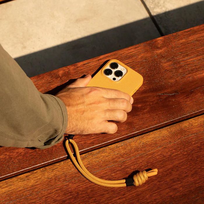 Native Union Funda (Re)Classic para iPhone 15 Pro Max Slate Green - MagSafe, Materiales Ecológicos Yatay™, Protección Texturizada Duradera Native Union Funda (Re)Classic para iPhone 15 Pro Max Slate Green - MagSafe, Materiales Ecológicos Yatay™, Protección Texturizada Duradera