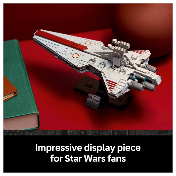 LEGO Star Wars Crucero de ataque clase Venator 75441, 643 piezas
