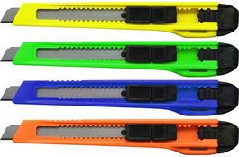 Bismark Cutter Estrecho Cuchilla Fracturable 9 mm Sistema Bloqueo Cuchilla Intercambiable Colores Surtidos