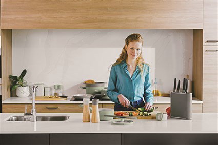 Berghoff 3950410 Molinillo para Especias Balance Moonmist de Madera Sostenible