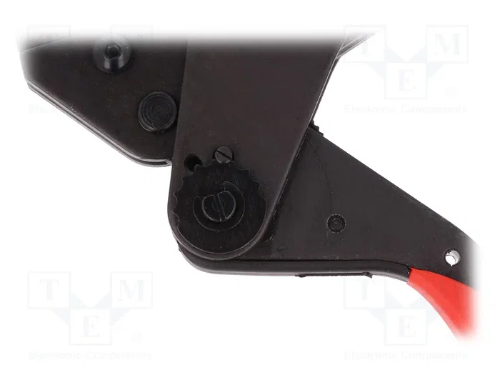 KNIPEX Crimpadora para terminales de cable y conectores aislados 0,5-6mm²