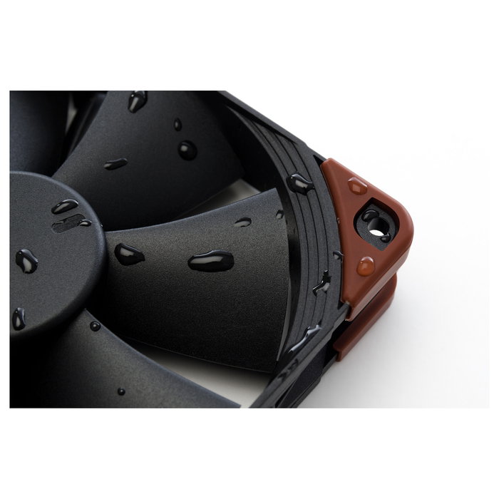 Noctua NF-F12 IndustrialPPC-2000 IP67 PWM - Ventilador para PC de 120 mm, Flujo de Aire 121.8 m³/h, 2000 RPM, 29.7 dB, Conexión 4 Pines, Color Negro/Marrón