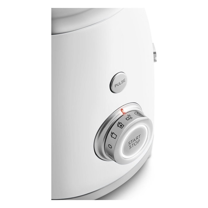 Smeg BLF03WHEU Batidora de Vaso 1.5L, 800W, Color Blanco, Función Picahielos e Impulso, Sistema de Autolavado, 4 Velocidades y 4 Cuchillas de Acero Inoxidable