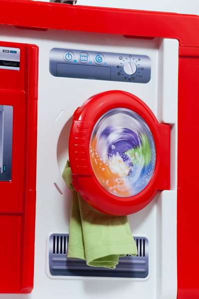 Molto Cocina Infantil con Lámpara, Planchador y 12 Accesorios, 82x81x28 cm