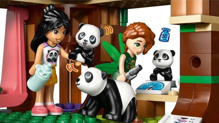 LEGO Friends Cuidado Animal en el Refugio de Pandas 42648