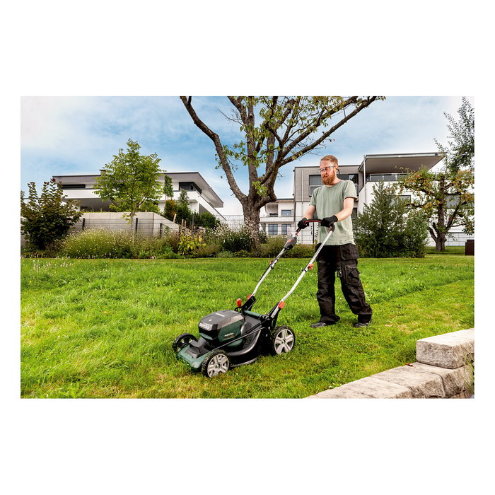 Metabo RM 36-18 LTX BL 46 Cortacésped Manual Eléctrico con Batería, Ancho de Corte 46 cm para 800 m2, 55 L Bolsa Recogedora, 7 Alturas Ajustables 2.5-8 cm