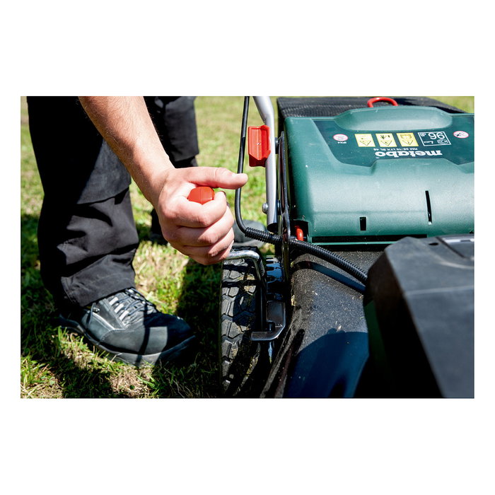 Metabo RM 36-18 LTX BL 46 Cortacésped Manual Eléctrico con Batería, Ancho de Corte 46 cm para 800 m2, 55 L Bolsa Recogedora, 7 Alturas Ajustables 2.5-8 cm