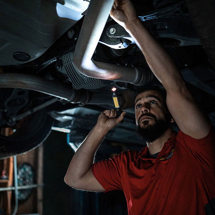 Nebo Big Larry 3 Linterna LED de Trabajo COB, 600 Lúmenes, Base Magnética, Clip Acero, IPX4, Aluminio Aeronáutico, Negro/Naranja (con Expositor Regalo en Compra de 12 Unidades) Nebo Big Larry 3 Linterna LED de Trabajo COB, 600 Lúmenes, Base Magnética, Clip Acero, IPX4, Aluminio Aeronáutico, Negro/Naranja (con Expositor Regalo en Compra de 12 Unidades)