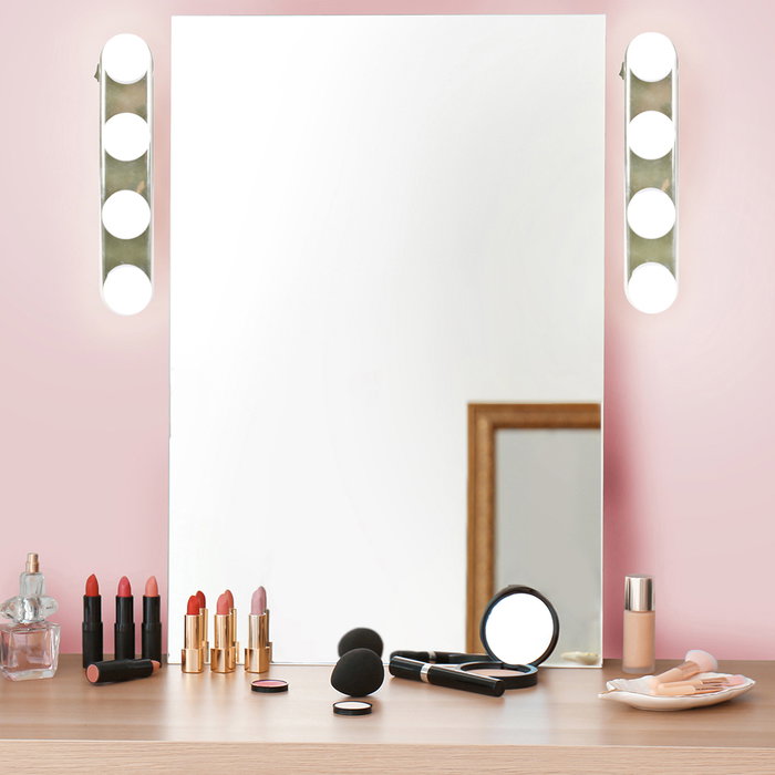 Cosmetic Club Barra Luminosa Led Con Ventosas 4 Bombillas Tipo Hollywood Pilas AA 30,5x6,5 cm