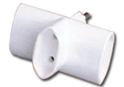 BLIS Adaptador de Electricidad 3 Tomas Bipolar 10A-250V 13001-50423