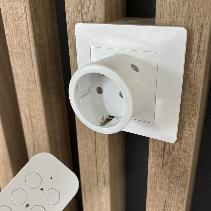 Entac Set de 3 Adaptadores de Enchufe con Control Remoto Blanco
