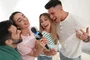 Gembird MICBT-01-BK Micrófono de Karaoke Bluetooth Inalámbrico Portátil con Luz LED, Entrada AUX/USB/MicroSD, Batería Recargable, Altavoz Integrado - Negro