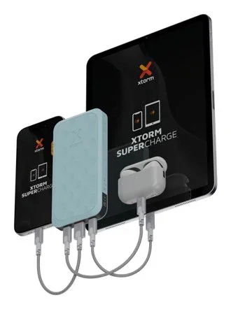 Xtorm FS5102U - Power Bank Batería Externa 10000 mAh 20W, Carga Rápida Quick Charge 3.0, 3 Puertos (USB-C), Pantalla LCD, Verde Azulado