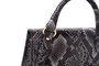 Vince Camuto Parma - Bolso de mano con efecto piel de serpiente en gris y negro, 100% piel de polivinilo