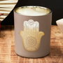 Home Deco Factory Vela Perfumada Mano Fátima Colección Mirage Gris (Escaramujo) Dorado (Sándalo) Blanco (Almizcle) Cera Parafina 250g 45h
