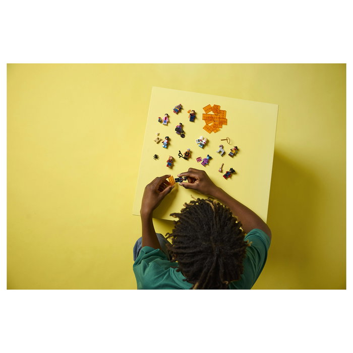 LEGO 71050 Minifigures Spider-Man: Across the Spider-Verse - Figura de Colección, 8 Piezas, Construcción para Niños de 5+ Años LEGO 71050 Minifigures Spider-Man: Across the Spider-Verse - Figura de Colección, 8 Piezas, Construcción para Niños de 5+ Años