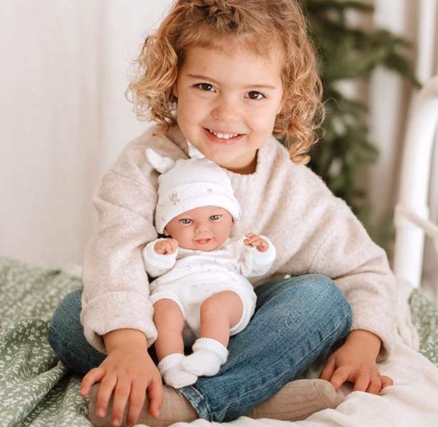 Muñecas Arias Elegance Babyto - Muñeca de Peso con Manta, 35 cm, Rosa, Edad Recomendada 3 años Muñecas Arias Elegance Babyto - Muñeca de Peso con Manta, 35 cm, Rosa, Edad Recomendada 3 años