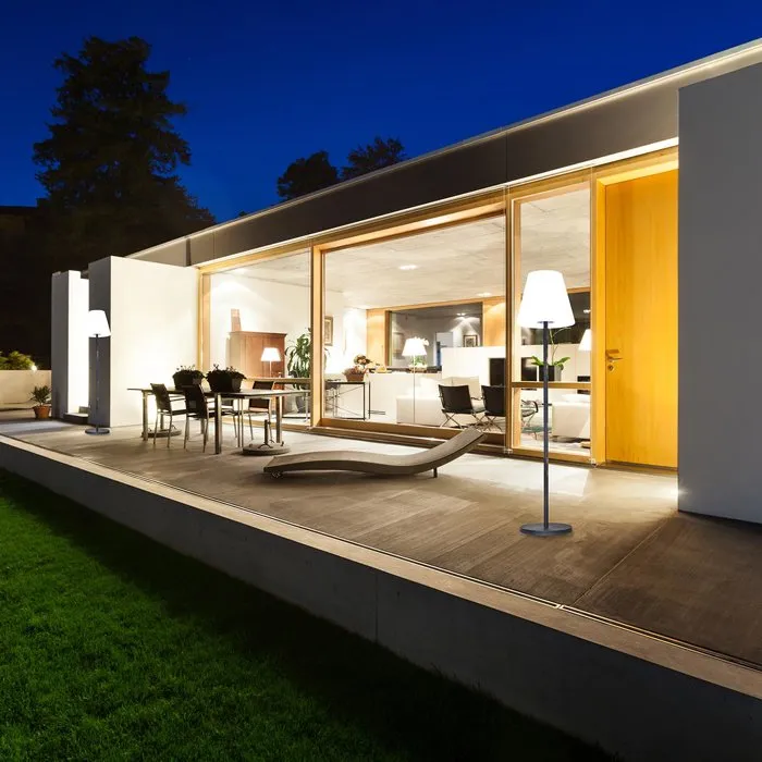 Lumisky Lámpara de Pie Solar Exterior STANDY SOLAR 150 LED Blanco Cálido Regulable Recargable 150 cm