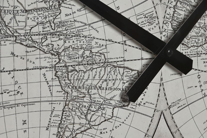 DKD Home Decor Reloj de Pared Loft Blanco Negro Metal MDF 6 x 65 x 62 cm (2 Unidades) DKD Home Decor Reloj de Pared Loft Blanco Negro Metal MDF 6 x 65 x 62 cm (2 Unidades)