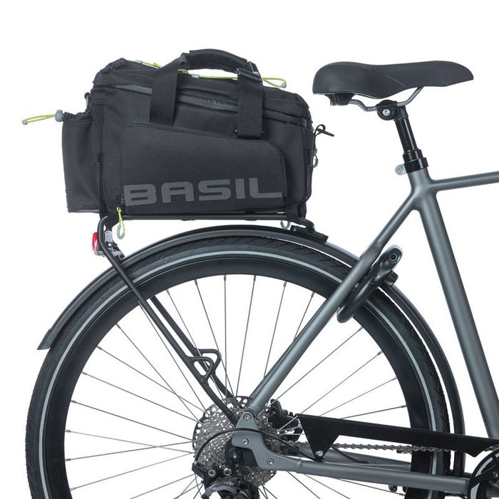 Basil Miles XL Pro Bolsa Impermeable 9-36L Poliéster Negro/Lima con Reflectantes 31x23x20 cm Basil Miles XL Pro Bolsa Impermeable 9-36L Poliéster Negro/Lima con Reflectantes 31x23x20 cm