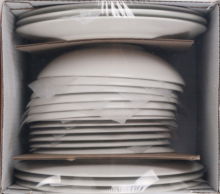 Santa Clara Vajilla 18 Piezas "Onda" Ivory Brillo Redonda Liso 26 cm, Hondo 21 cm, Plato 20 cm (2 Unidades)