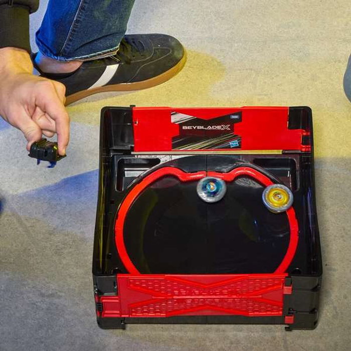 Figura de Acción Beyblade Beyblade Rojo