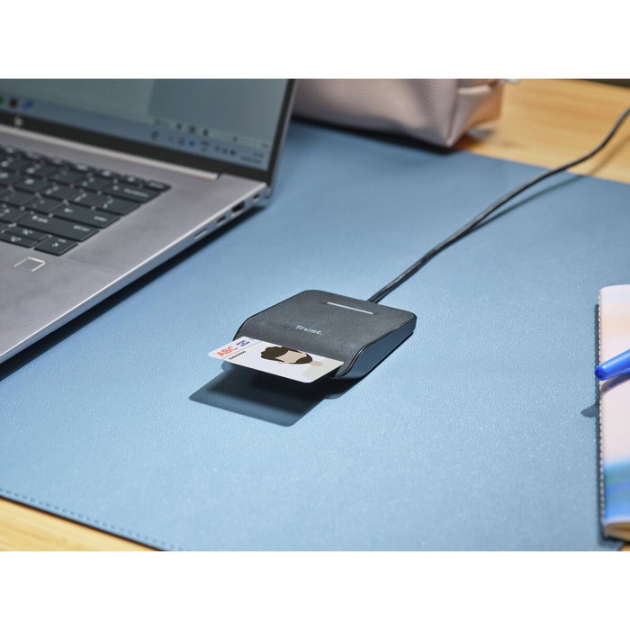 Trust Primo Lector de Tarjetas Inteligentes y DNI USB Tipo C Negro