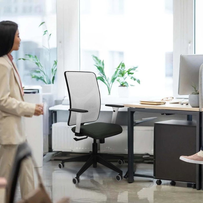 PIQUERAS Y CRESPO Silla de oficina Motilla Azul con mecanismo Sincro