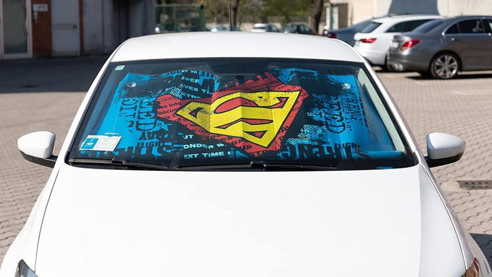 Licensing Parasol Frontal Superman 130x70 cm