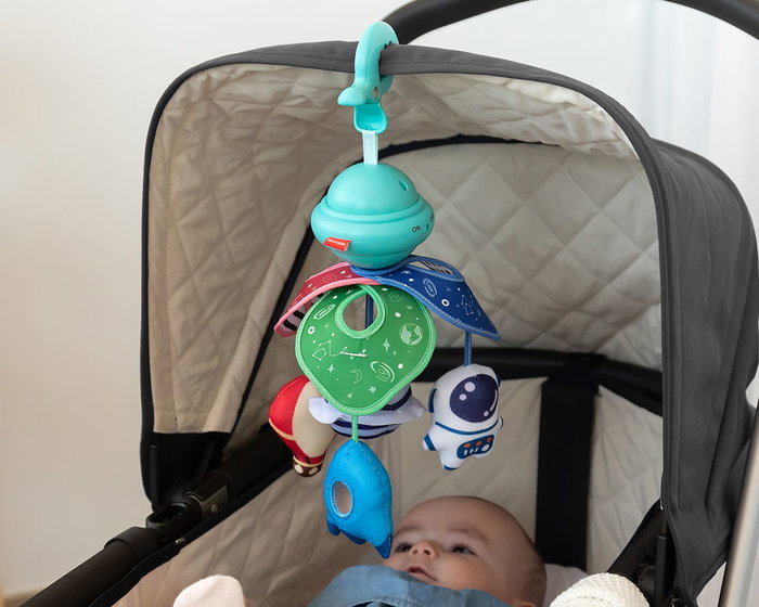 KioKids Móvil Musical El Espacio Carrito Con Control Remoto, Luces y 109 Melodías, Edad +0 meses