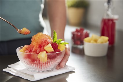 Kitchenaid 5KSMSIA Accesorio para Granizados, Transforma tu Batidora Amasadora en una Máquina para Picar Hielo y Crear Deliciosos Postres y Bebidas Heladas en Casa