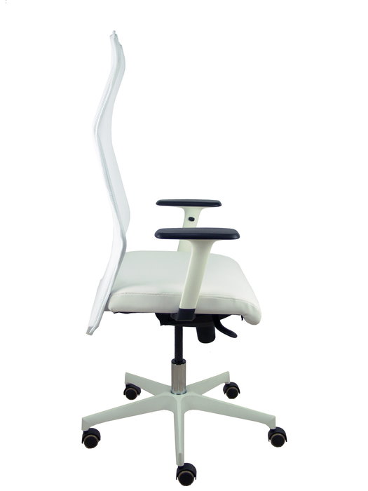 Sillón Albacete con mecanismo Sincro tapizada con Similpiel color Blanco. Equipado con Base poliamida blanca, Brazos 1D y Ruedas de parqué